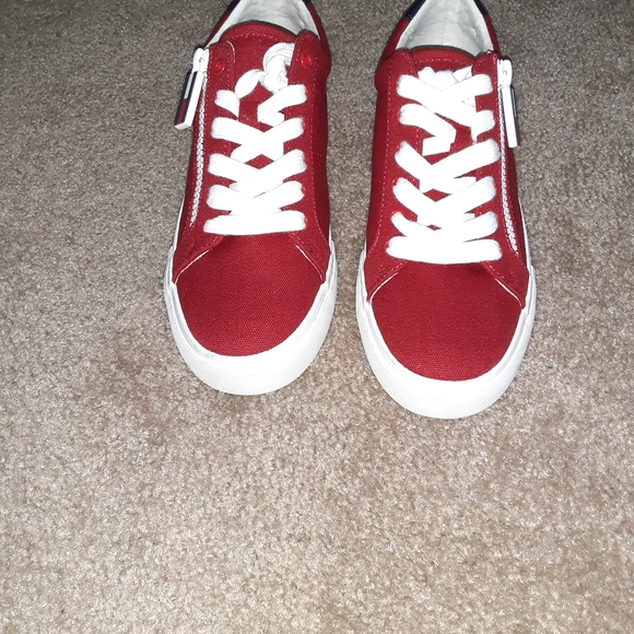 TOMMEY HILFIGER TENNIS SHOES - Picture 2 of 8